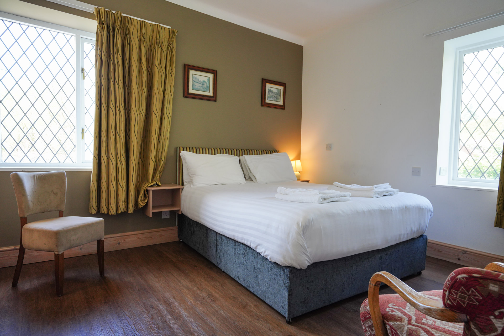 Longshaw Room - The Millstone Country Inn Rooms